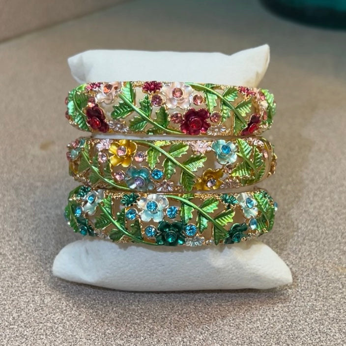 Bracelet / Bangles