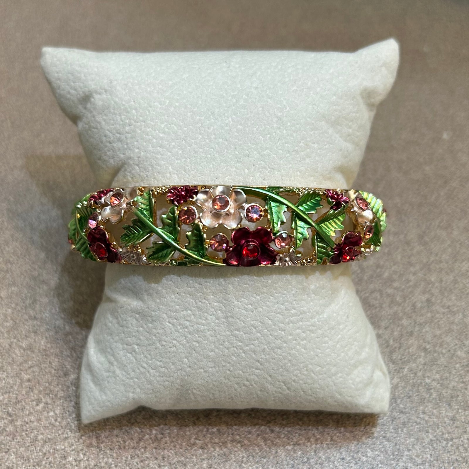 Bracelet / Bangles