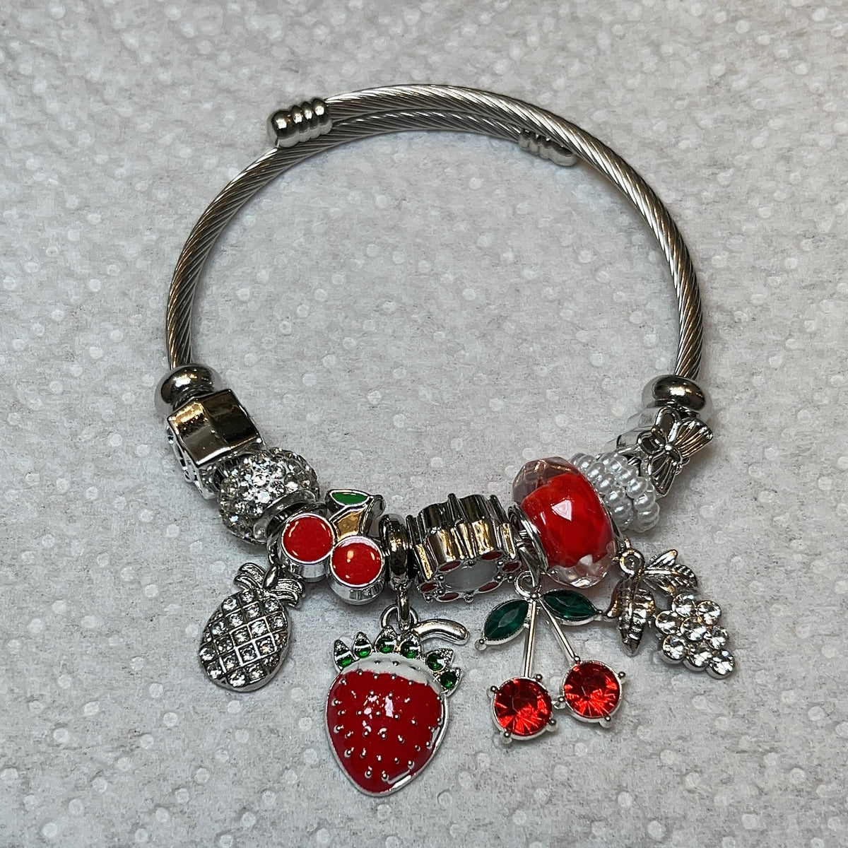 Charm bracelet