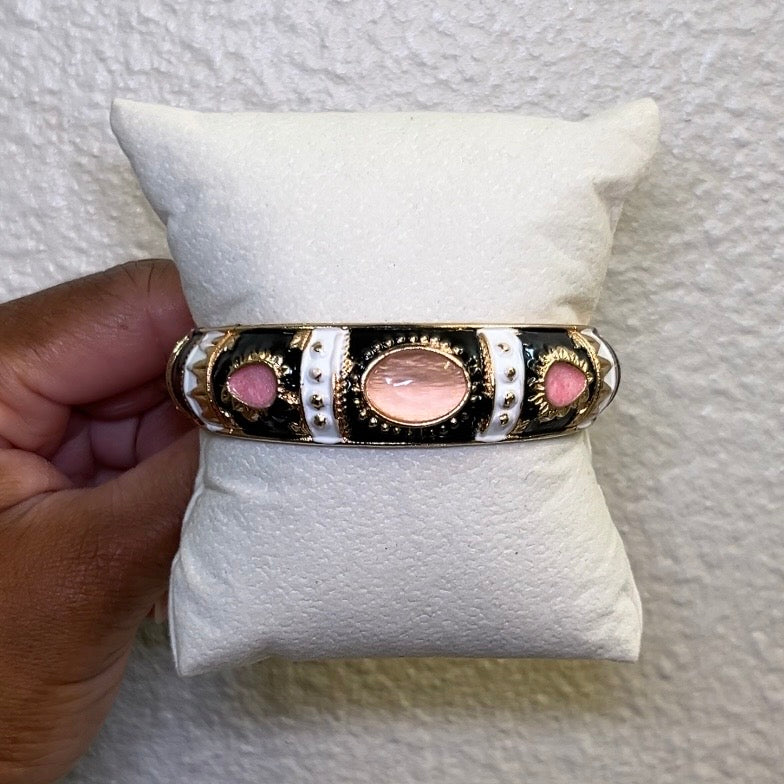 Bracelet/ Bangles