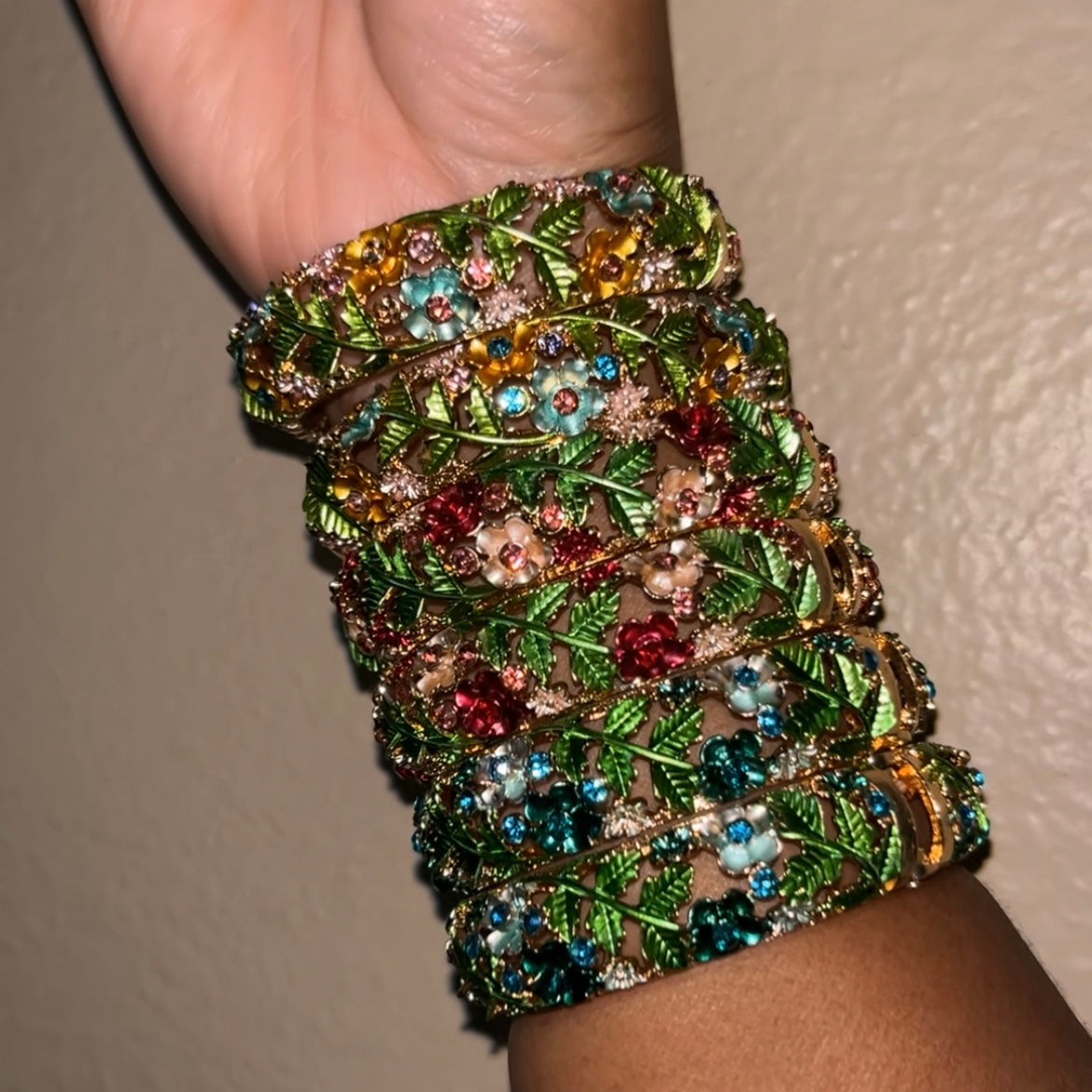 Bracelet / Bangles